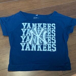 5th & Ocean Navy Yankees Kids Tee